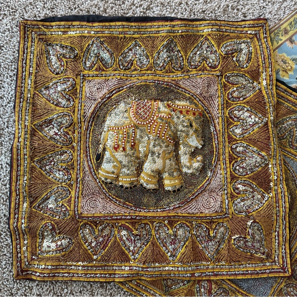 2x Pillow Cover Case Thai Burmese Embroidered Elephant Bead Sequins Handmade - Picture 2 of 8